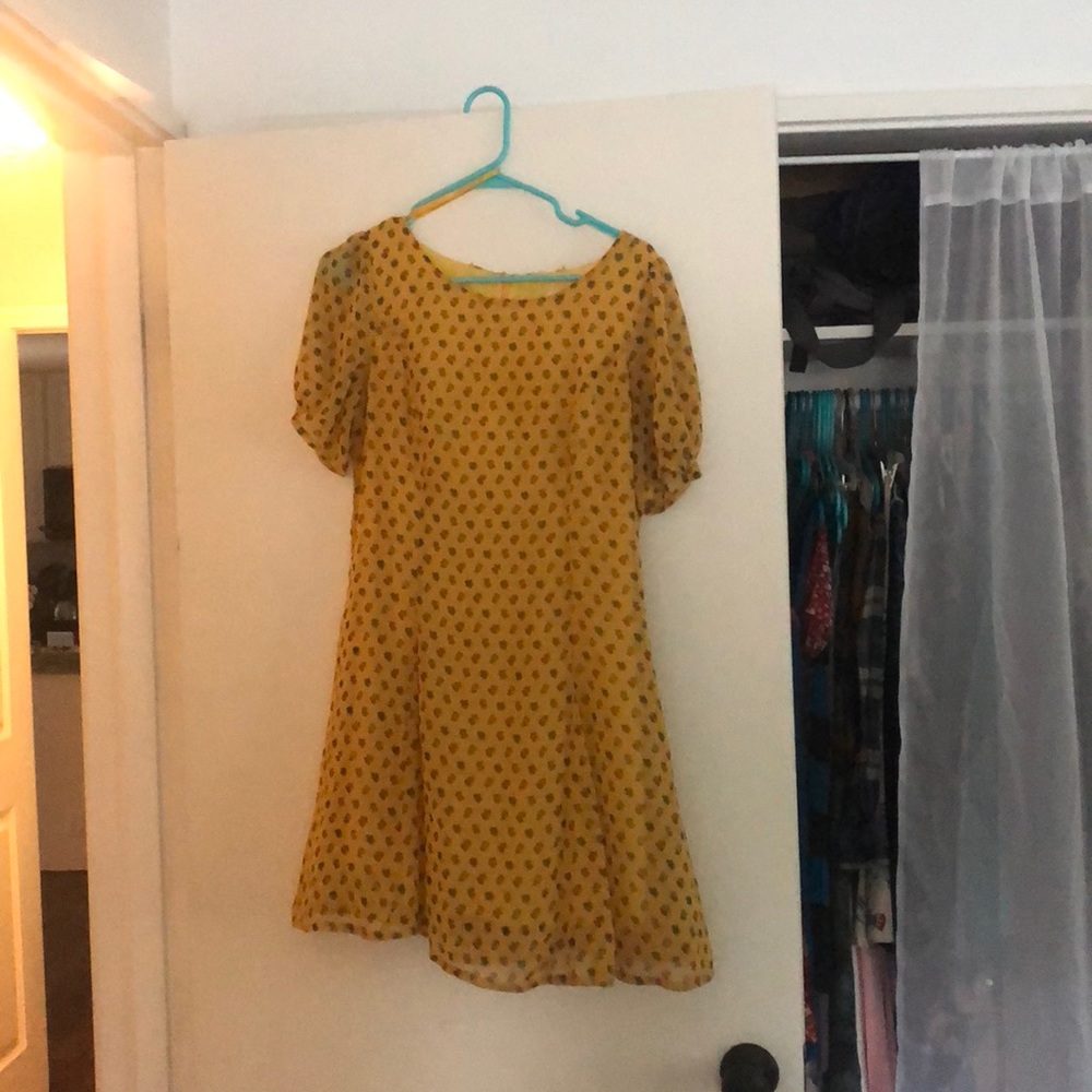 Yellow dress